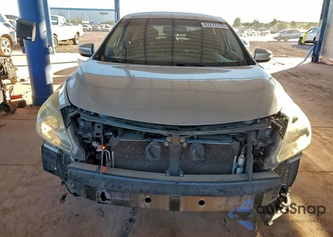 2015 Nissan Altima 2.5 z USA, uszkodzony, nr VIN 1N4AL3AP1FN397857